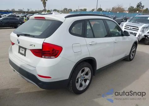 2015 BMW X1 Sdrive28I z USA, uszkodzony, nr VIN WBAVM1C59FV316044